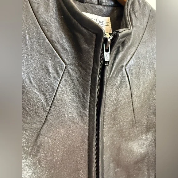 🖤 Newport News Easy Style Women’s Black Leather Jacket EUC - Picture 5 of 10